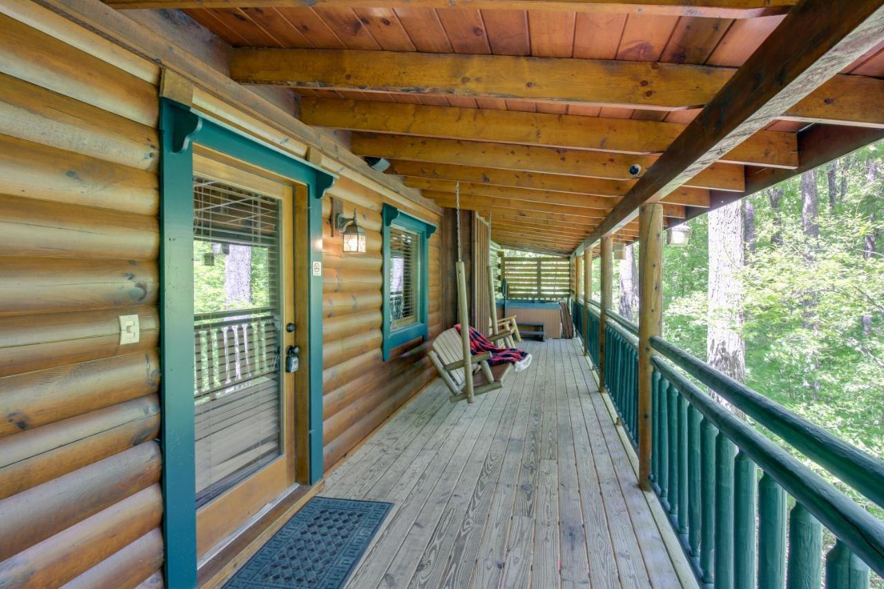 Gatlinburg Family Cabin With Private Hot Tub And Deck! Villa Екстериор снимка
