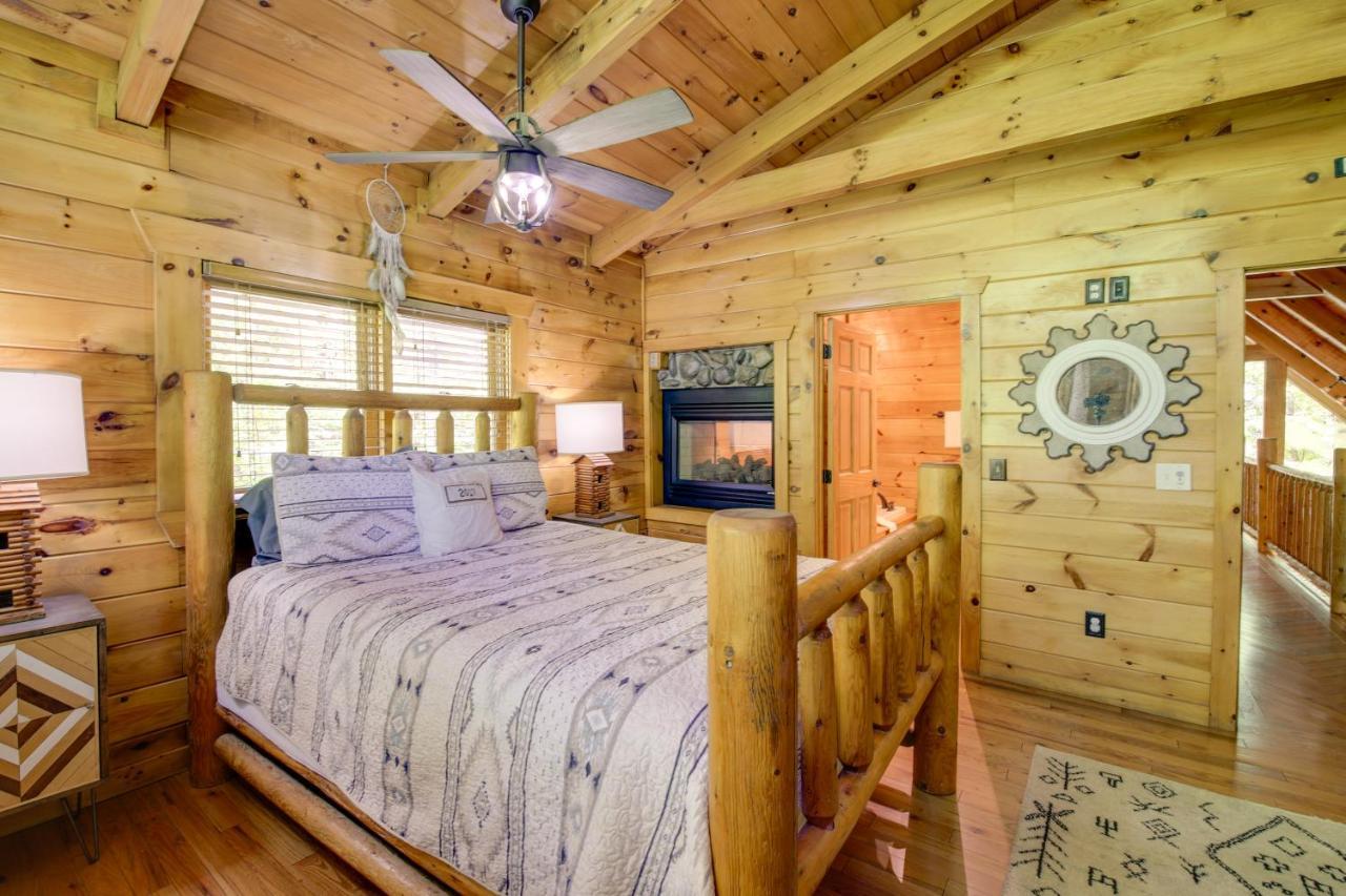 Gatlinburg Family Cabin With Private Hot Tub And Deck! Villa Екстериор снимка