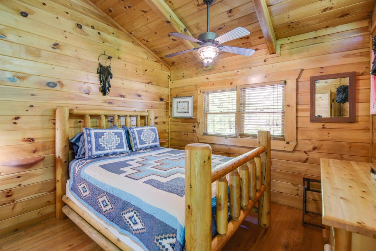 Gatlinburg Family Cabin With Private Hot Tub And Deck! Villa Екстериор снимка